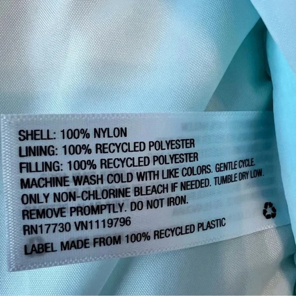 Icy Blue A New Day Two In One Puffer
Coat/Vest Size Small - Picture 9 of 9